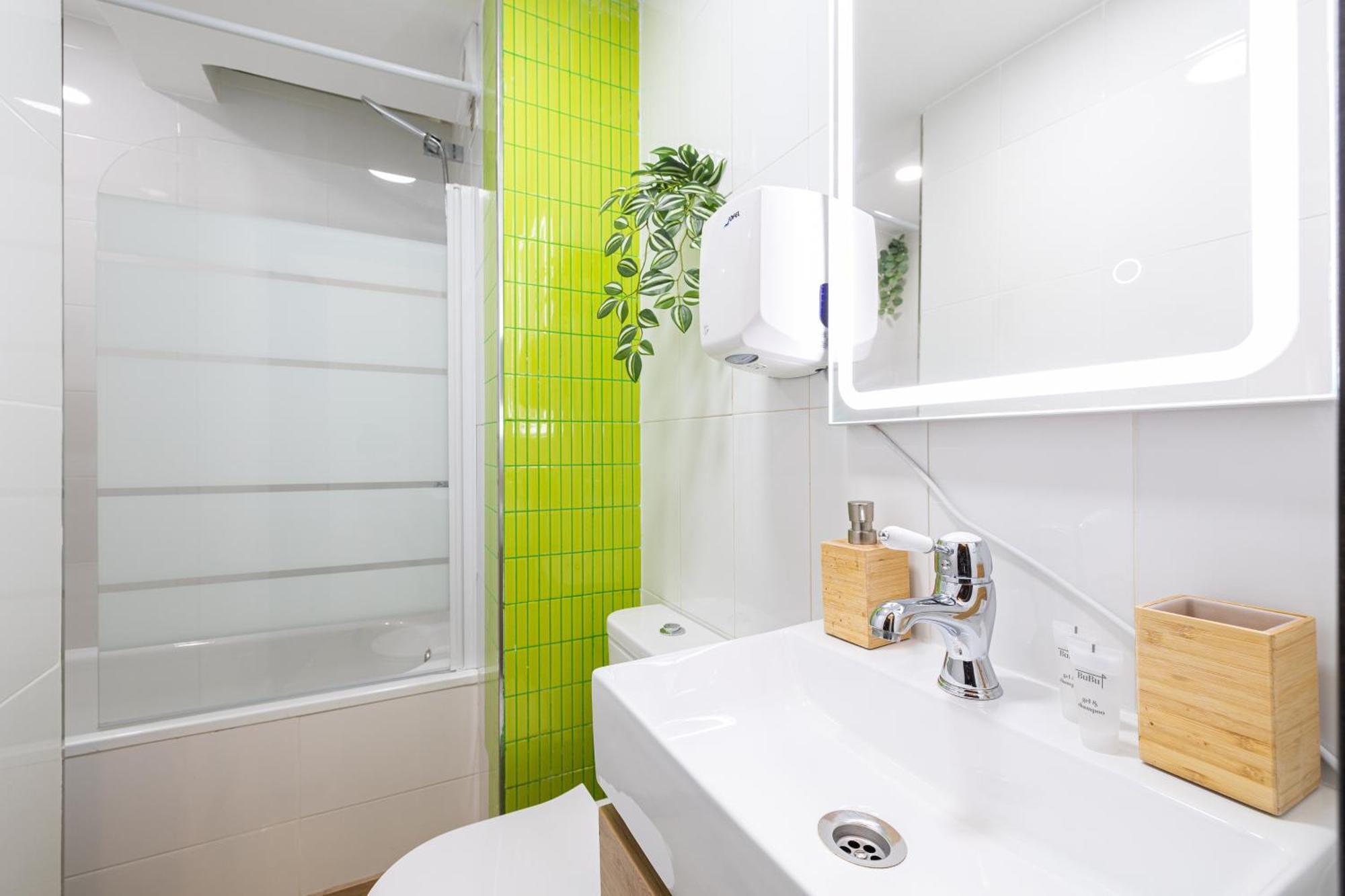 Holidays2Malaga Los Guindos 500 Mts From Beach And Promenade Luaran gambar